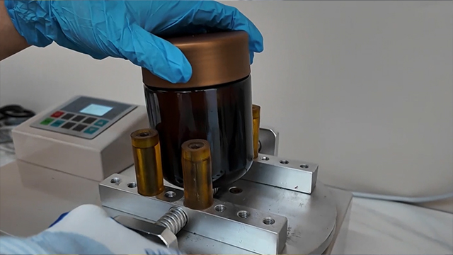 Torque & Sealing Performance Test