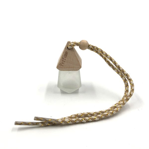 hanging-car-diffuser-bottles.